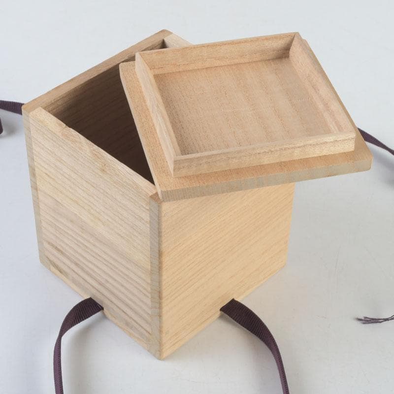 Narcissus Suisen Maki-e O-Natsume Tea Caddy by Sakashita Yuho Yamanaka-nuri