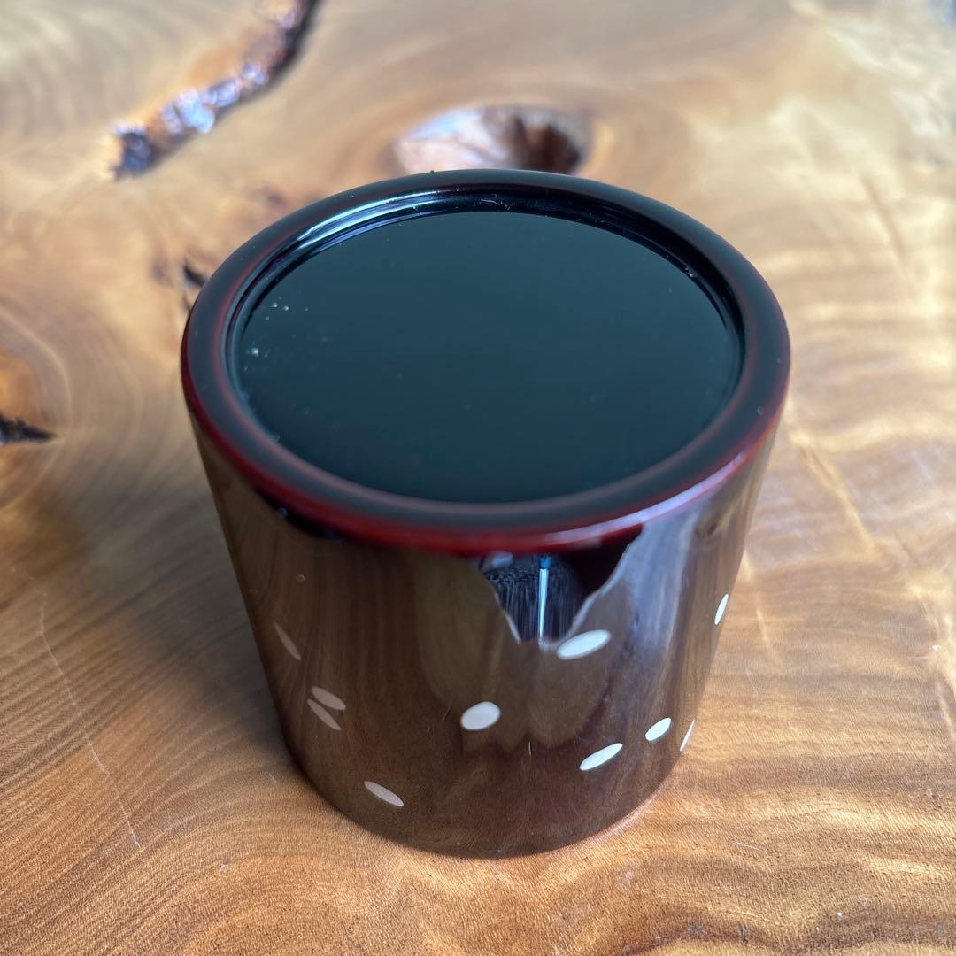 Nakade Shoho Otafuku Maki-e Kinrinji Natsume — Deep Brown Lacquer with White Dots, Hidden Face Inside Lid, Signed Box