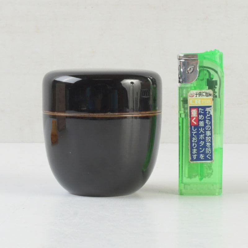 Otafuku Maki-e Natsume Tea Caddy by Nakamura Kosai | Gold Lacquer with Silk Pouch