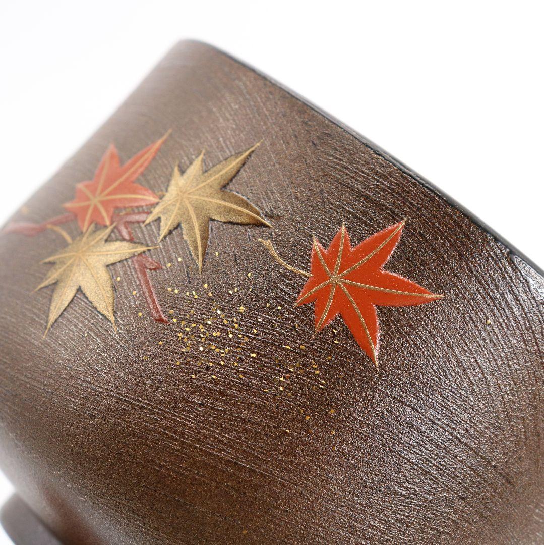 Tatsuta River Maki-e Lacquer Tea Bowl by Yoshida Kasei - Nashiji Interior