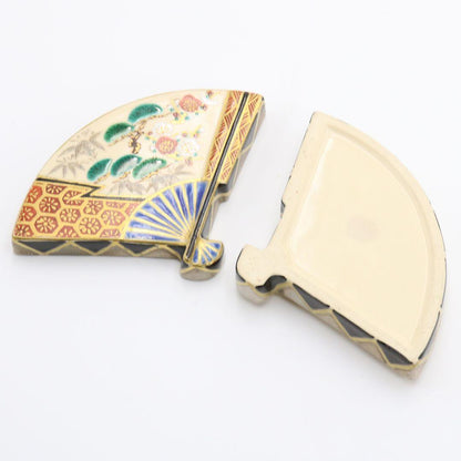 Ninsei Fan Kogo Incense Box by Hashimoto Jogaku - Pine Bamboo Plum Enamel