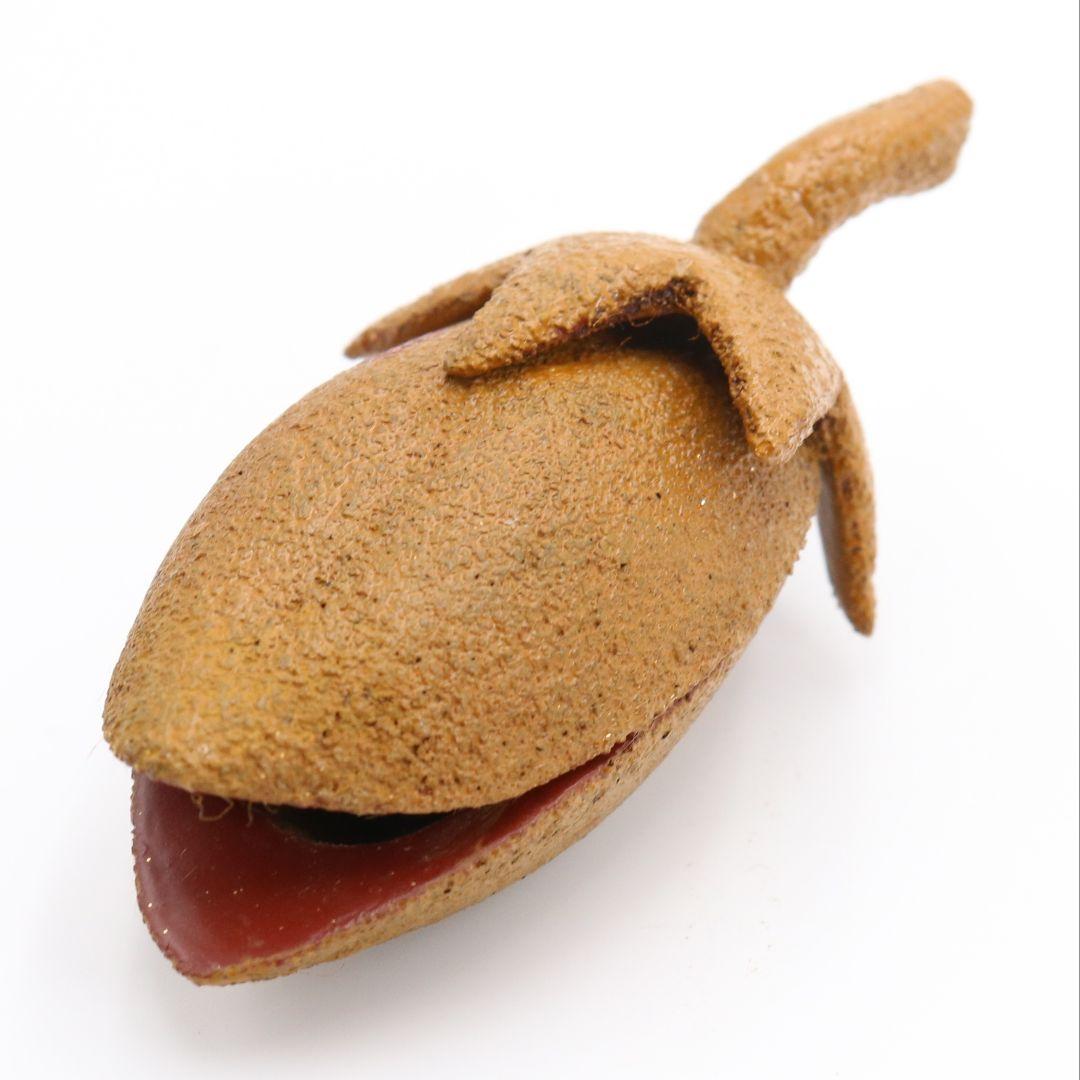 Kanshitsu Paulownia Seed Kogo by Shinda Fukuya - Dry Lacquer Incense Box