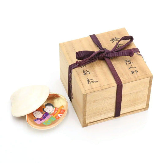 Gold-Leaf Clam Shell Kogo with Tachi-Bina Hina Dolls by Socho