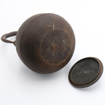 Cast Iron Tetsubin by Hashimoto Tatsutoshi — Koshikiguchi Sencha Kettle