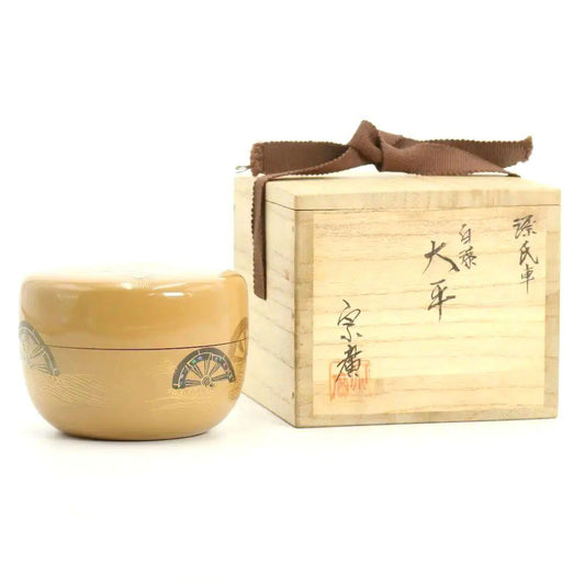 Dojo Soko White Lacquer Genji Cart Wheel Maki-e Ohira Natsume Tea Caddy