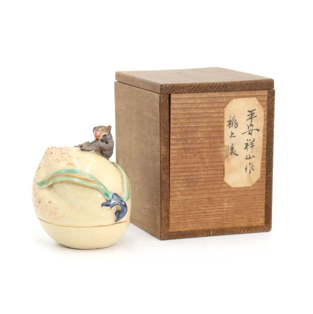 Shozan Ninsei-Style Monkey on Peach Kogo — Kyoto Incense Container