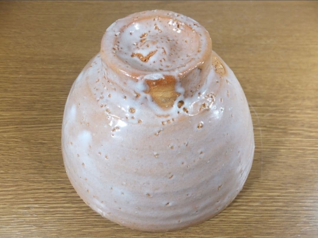 Hagi Ido Tea Bowl by 8th Gen Okada Yutaka - Japan Kogei Member Artist Chawan