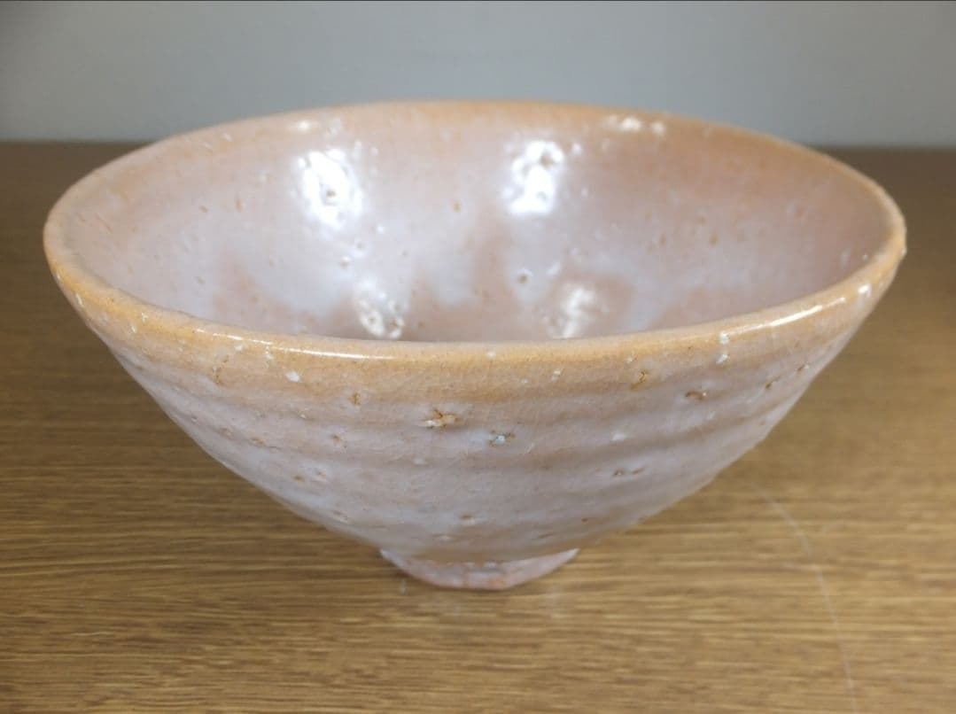 Hagi Ido Tea Bowl by 8th Gen Okada Yutaka - Japan Kogei Member Artist Chawan