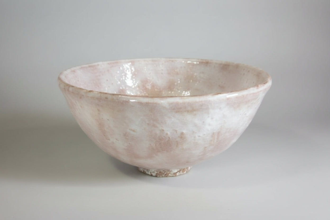 Hagi Tea Bowl by 15th Gen Sakakura Shinbei - Living Master Chawan with Box