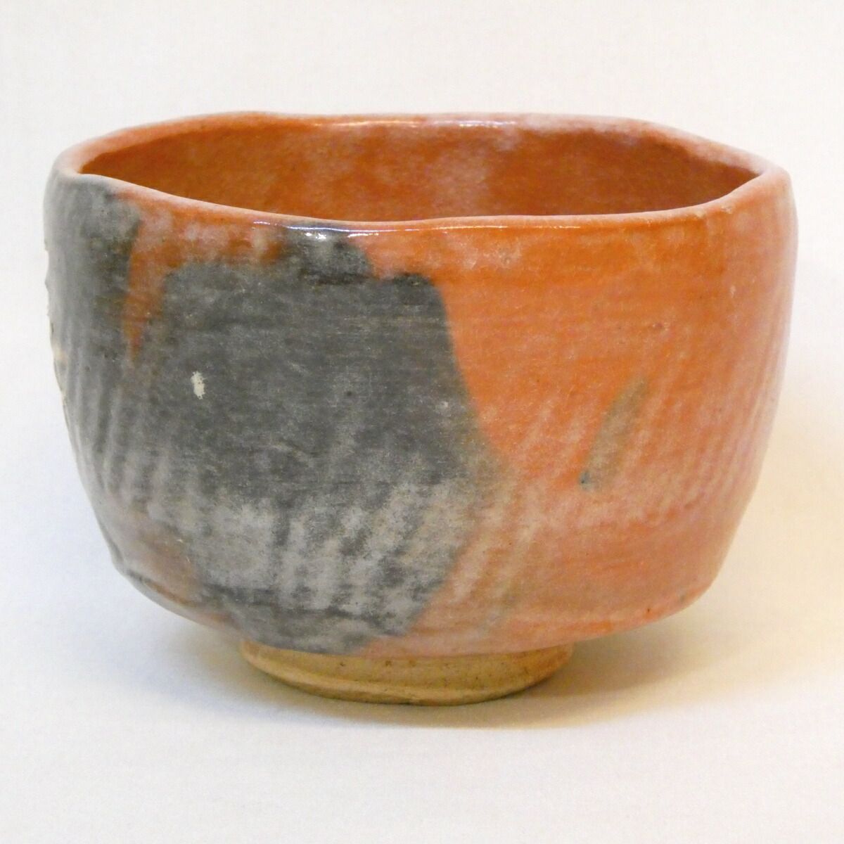 Aka-Raku Chawan with Incised 'Kotobuki' Mark — Box Inscribed Takeda Ekishū, Kennin-ji Lineage