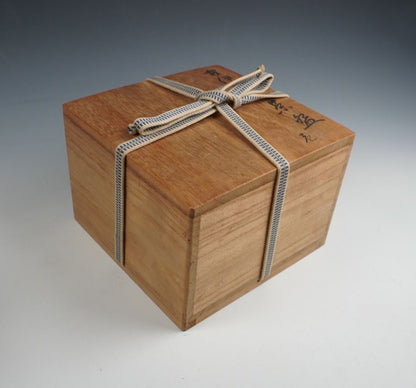 Iga-Style Wood-Fired Chawan with Ash-Glaze Drips — Japanese Tea Bowl with Protective Wooden Box