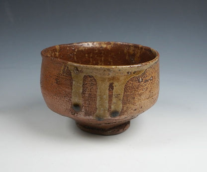 Iga-Style Wood-Fired Chawan with Ash-Glaze Drips — Japanese Tea Bowl with Protective Wooden Box