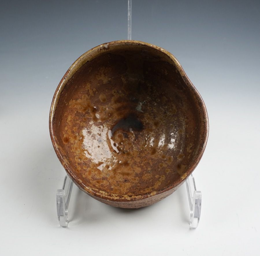 Iga-Style Wood-Fired Chawan with Ash-Glaze Drips — Japanese Tea Bowl with Protective Wooden Box