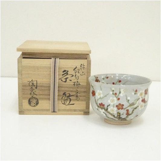 Kyo-yaki Kenzan-style Chawan with Red & White Plum and Warbler by Terao Tozo