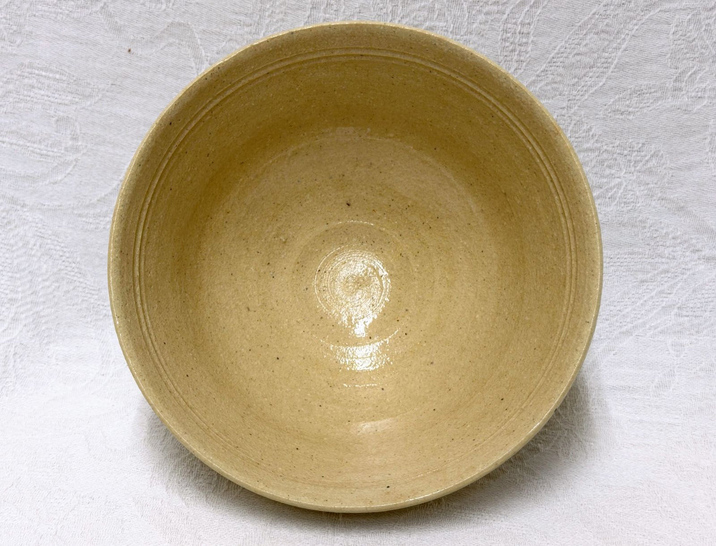 Iron-Painted Maple Leaf Chawan by Kuroki Gicao — Otsuda River Tea Bowl, Signed Tomobako