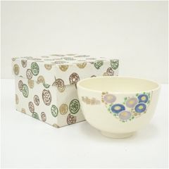 Shino Chawan by Higuchi Tozo, Yoshin-gama — Iron-Speckled Matcha Bowl with Signed Box