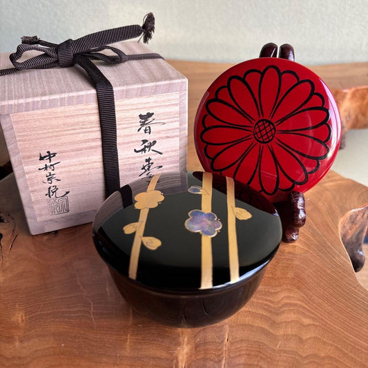 Nakamura Sōetsu 'Shunjū' Natsume — Two Interchangeable Lids, Plum & Chrysanthemum Maki-e