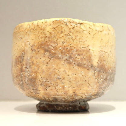 Hagi Chawan Amber Crackle Glaze Tea Bowl Matsuno Ryokuei Signed Tomobako