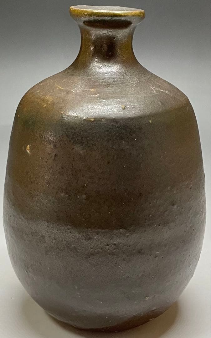 Bizen Tokkuri by Living National Treasure Isezaki Jun | Signed Box with Pamphlet