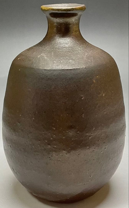 Bizen Tokkuri by Living National Treasure Isezaki Jun | Signed Box with Pamphlet