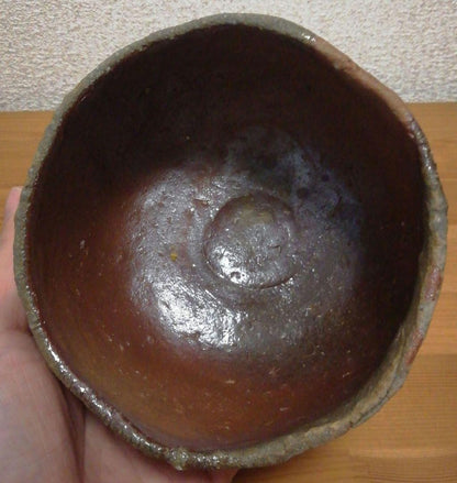 Bizen Yaki Black Chawan by Sato Taisuke — Kuroyu Kiln-Fired Tea Bowl with Signed Box