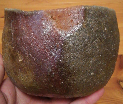 Bizen Yaki Black Chawan by Sato Taisuke — Kuroyu Kiln-Fired Tea Bowl with Signed Box