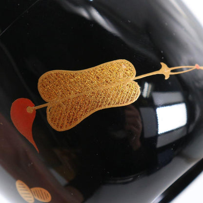 Takarazukushi Maki-e Naka-Natsume by Tanaka Soryo — Gold Treasure Motif Tea Caddy