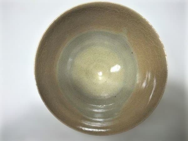 Mushiake Ware Ash-Glazed Tea Bowl — Kuroi Keiun