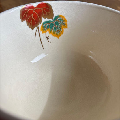 Kyo-yaki Ivy Chawan by Miyaji Eiko — Japanese Tea Bowl with Autumn Tsuta Leaves in Overglaze Enamel