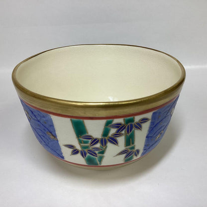 Omuro-yaki Tea Bowl by Tsuboya Namie — Seigaiha Wave & Shochikubai — Gold Ground Overglaze Enamel