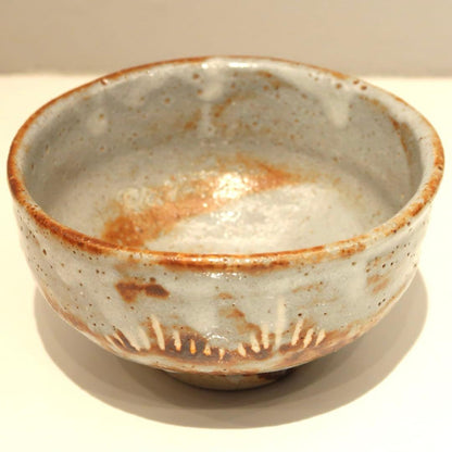 Kato Yoshiemon Nezumi Shino Tea Bowl - Mino Ware Chawan with Yellow Ribbon Tomobako