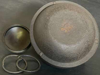 Korean-style Furo Wind Furnace and Iron Kettle Set by Kanamori Shoei - Unused Mint