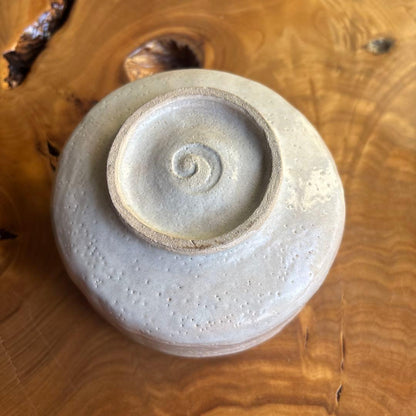 White Glazed Matcha Bowl — Wabi Chawan with Pinhole Glaze and Wheel-Thrown Texture, Japanese Tea Ceremony Bowl