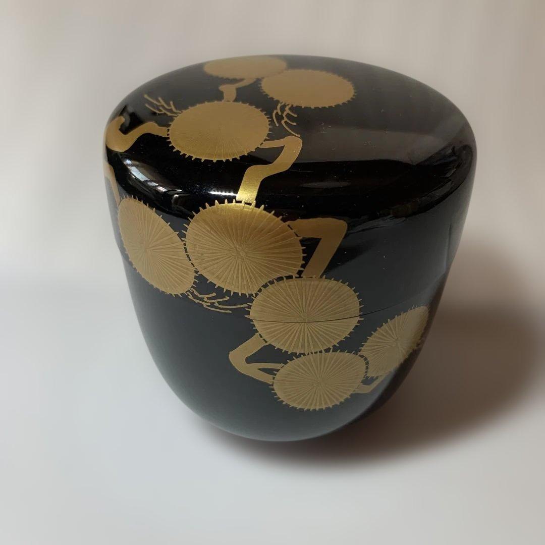 Karamatsu Maki-e Natsume Tea Caddy, Gold Larch Medallions by Naohiko