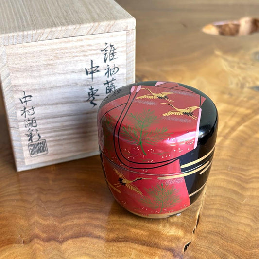 Nakamura Kosai Taga-sode Pine and Crane Maki-e Natsume — Bold Red and Black with Gold Cranes, Auspicious Motif, Signed Box