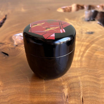 Nakamura Kosai Taga-sode Pine and Crane Maki-e Natsume — Bold Red and Black with Gold Cranes, Auspicious Motif, Signed Box