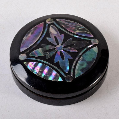 Tokuyama Yutetsu Aogai Shippo Kogo Mother-of-Pearl Incense Container