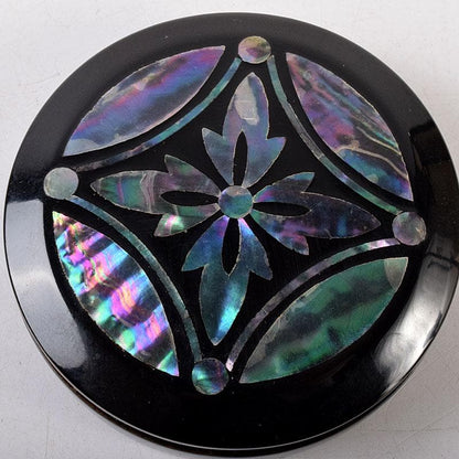 Tokuyama Yutetsu Aogai Shippo Kogo Mother-of-Pearl Incense Container