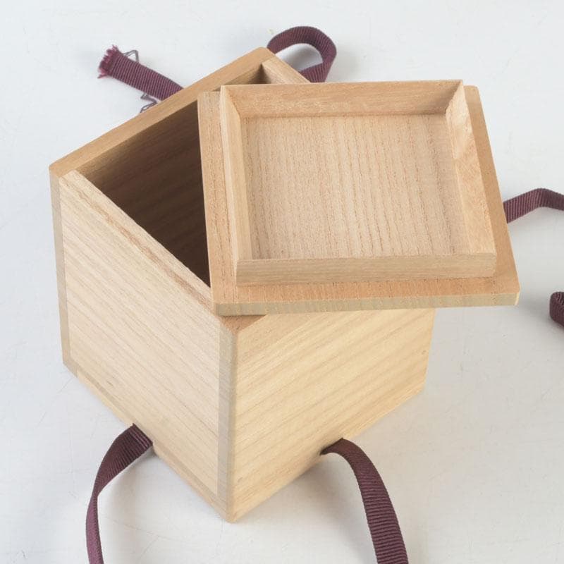 Japanese Lacquer Natsume Tea Caddy — Hoshiami Drying Nets Maki-e on Black Urushi | Tsubota Haruhiko | Tomobako