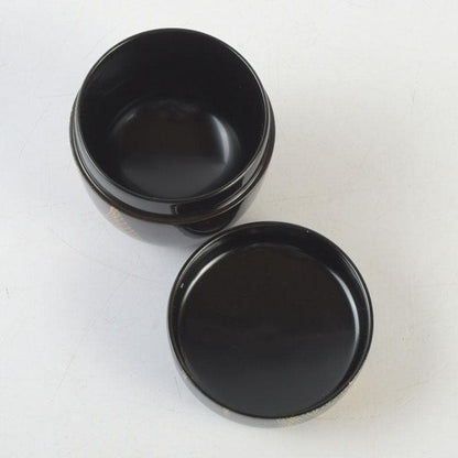 Japanese Lacquer Natsume Tea Caddy — Hoshiami Drying Nets Maki-e on Black Urushi | Tsubota Haruhiko | Tomobako