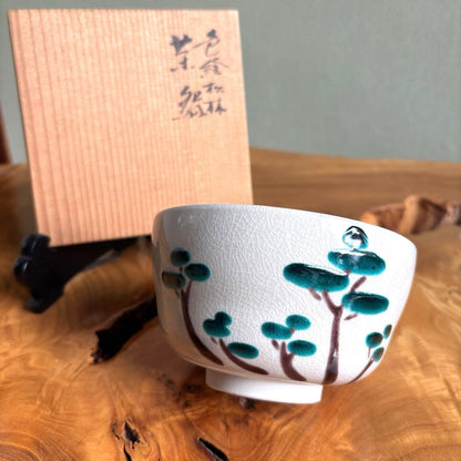 Kutani Ware Iro-e Pine Forest Chawan by Mitsui Eiichi - Third Generation Tamekichi
