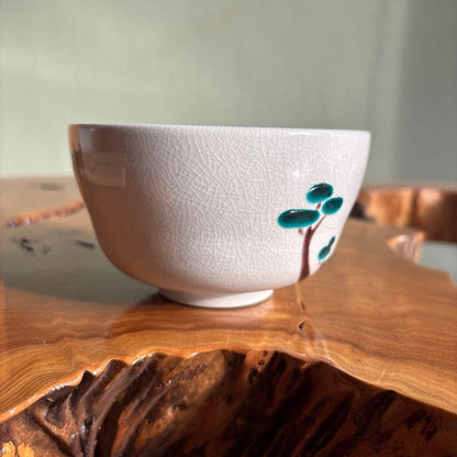 Kutani Ware Iro-e Pine Forest Chawan by Mitsui Eiichi - Third Generation Tamekichi