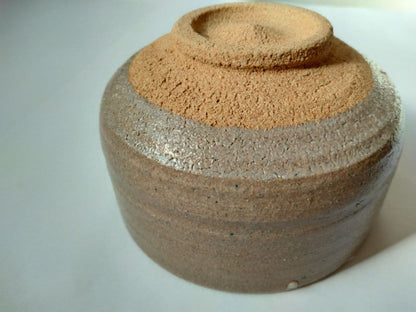 Takemura Rizaemon — E-Karatsu Tea Bowl with Pine Iron Painting and Dripping White Glaze