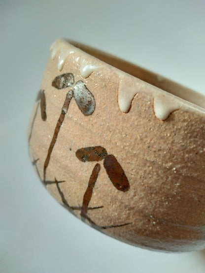 Takemura Rizaemon — E-Karatsu Tea Bowl with Pine Iron Painting and Dripping White Glaze
