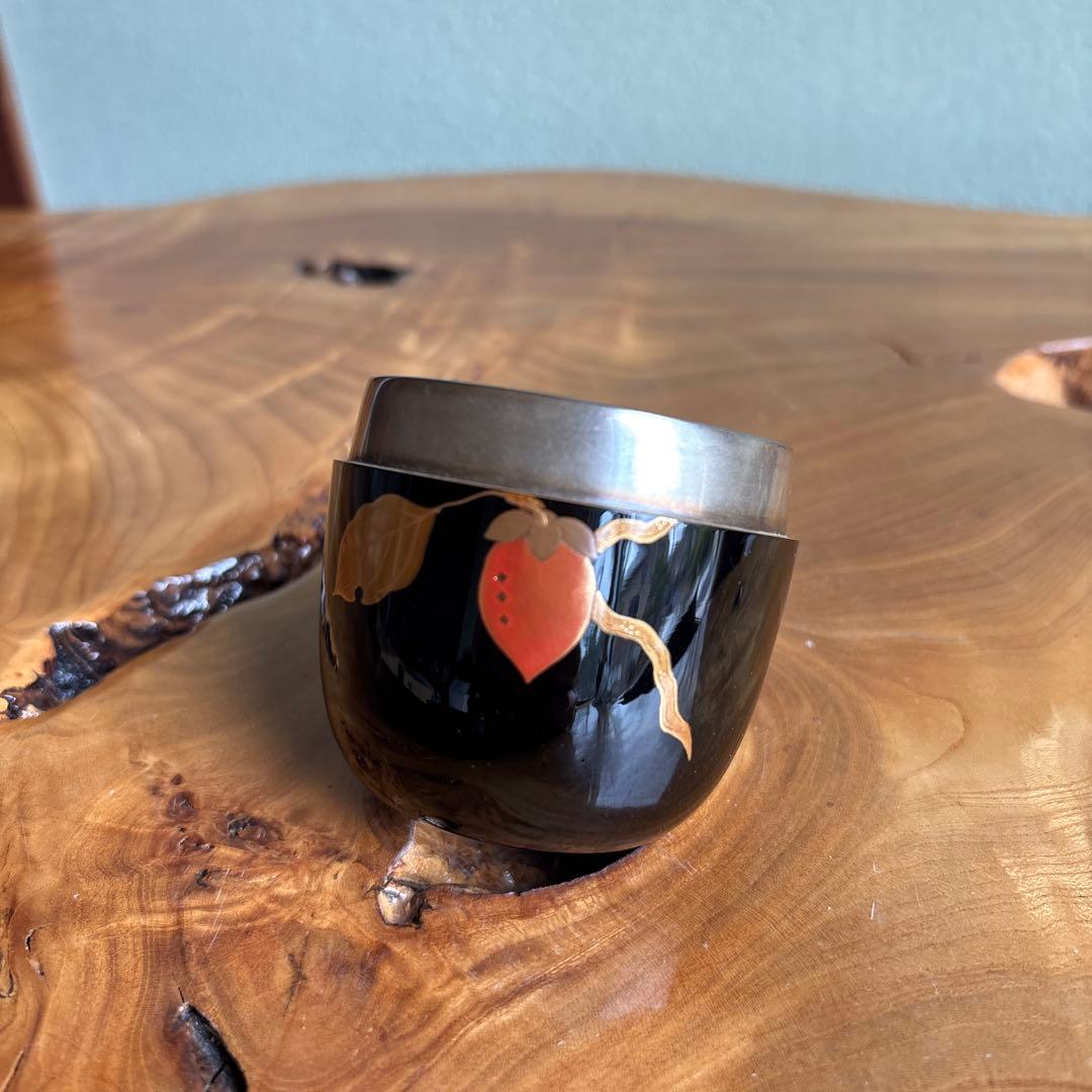 Takeuchi Kosai Kaki Maki-e Natsume — Persimmon Design in Gold and Vermillion on Black, Silver Interior, Box Without Lid