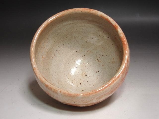 Suzuki Osamu Shino Tea Bowl 'Soshun' — Living National Treasure, Certified 1994