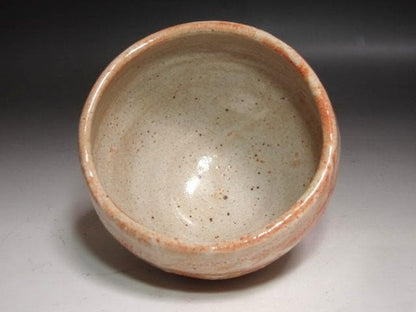 Suzuki Osamu Shino Tea Bowl 'Soshun' — Living National Treasure, Certified 1994