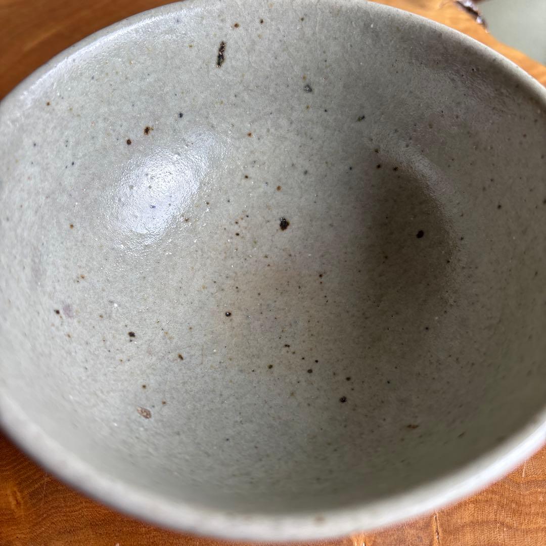 Sanuki-gama — Ash Glaze Chawan with Iron Brushwork, Tomobako