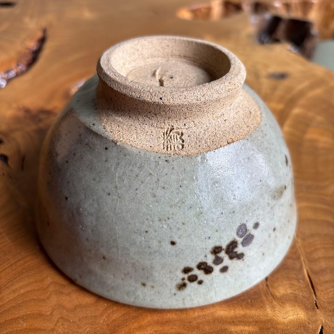 Sanuki-gama — Ash Glaze Chawan with Iron Brushwork, Tomobako