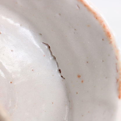 Shino Chawan Tea Bowl by Arakawa Toyozo Living National Treasure with Omotesenke Sokuchusai Inscription Japanese Mino Ware